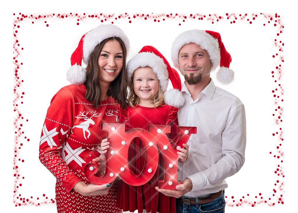 Christmas Photoshoot Glasgow – Capture the Magic of the Festive Season
