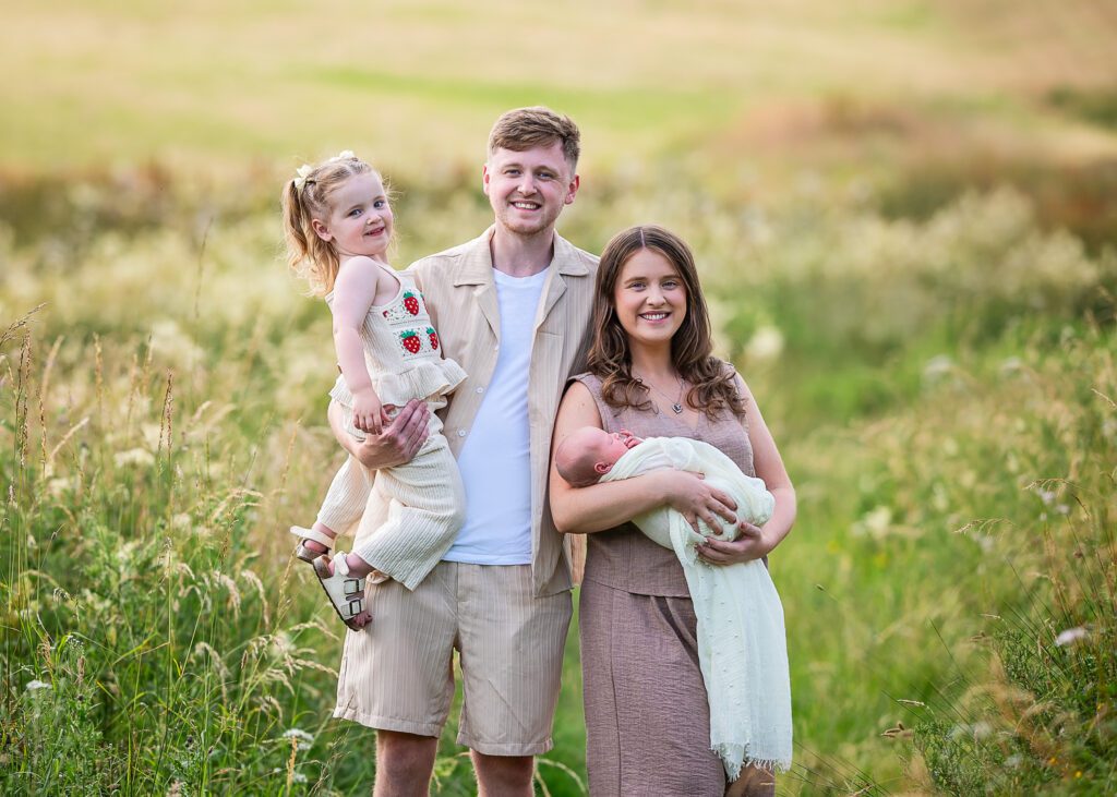outdoor family photoshoot, family photography, family photographer Glasgow