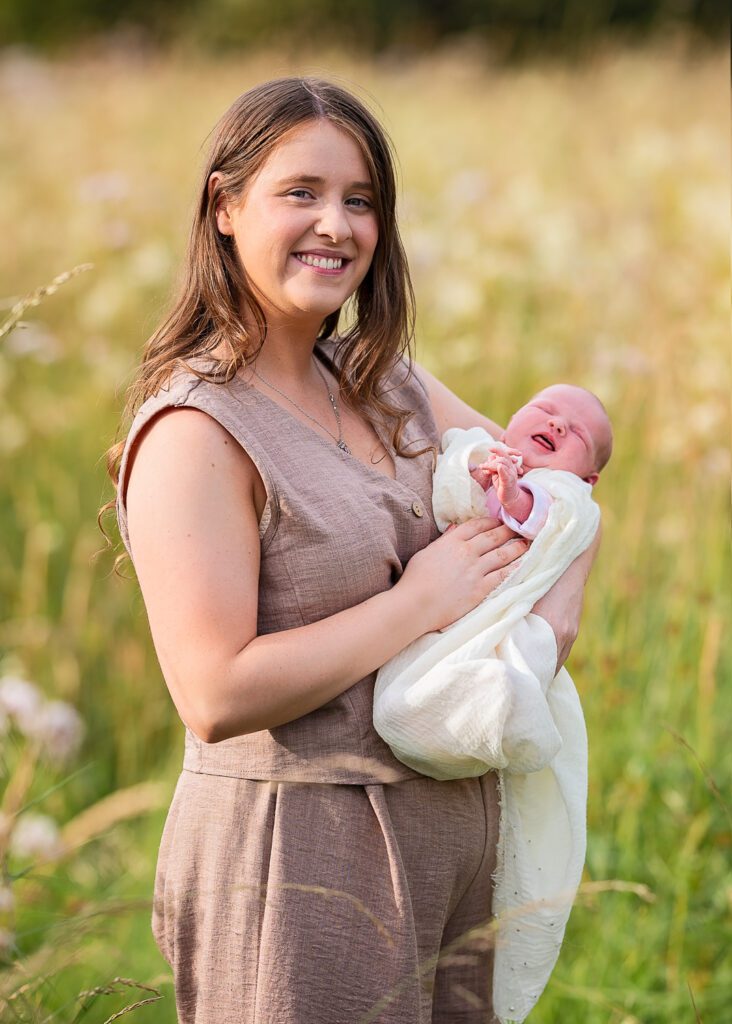 outdoor family photoshoot, family photography, family photographer Glasgow
