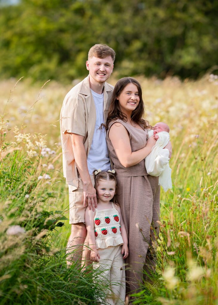outdoor family photoshoot, family photography, family photographer Glasgow