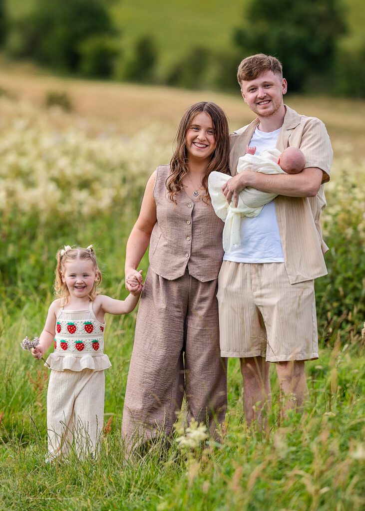 outdoor family photoshoot, family photography, family photographer Glasgow