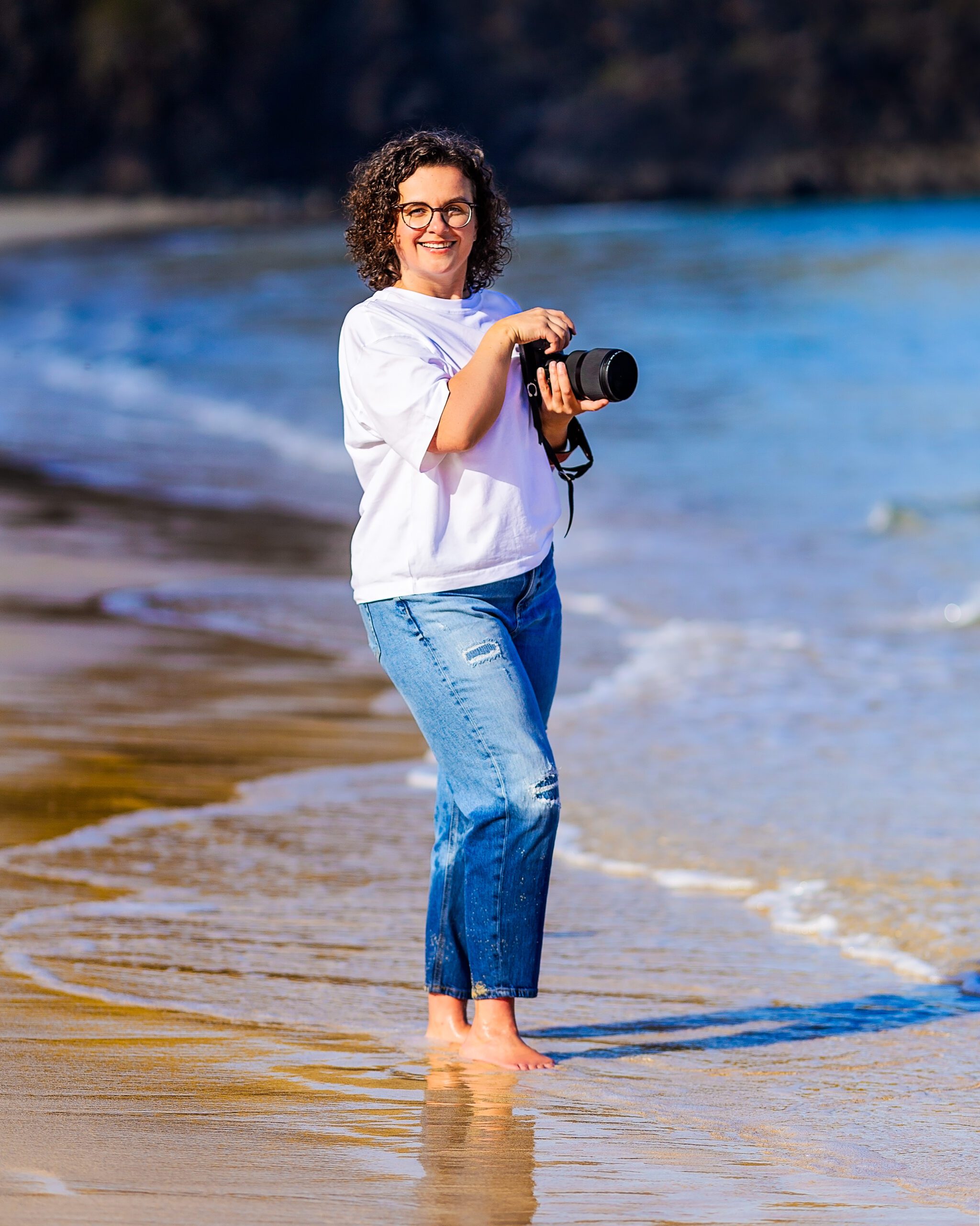 Glasgow newborn and family photographer Ola Molik photographing outdoors in Scotland